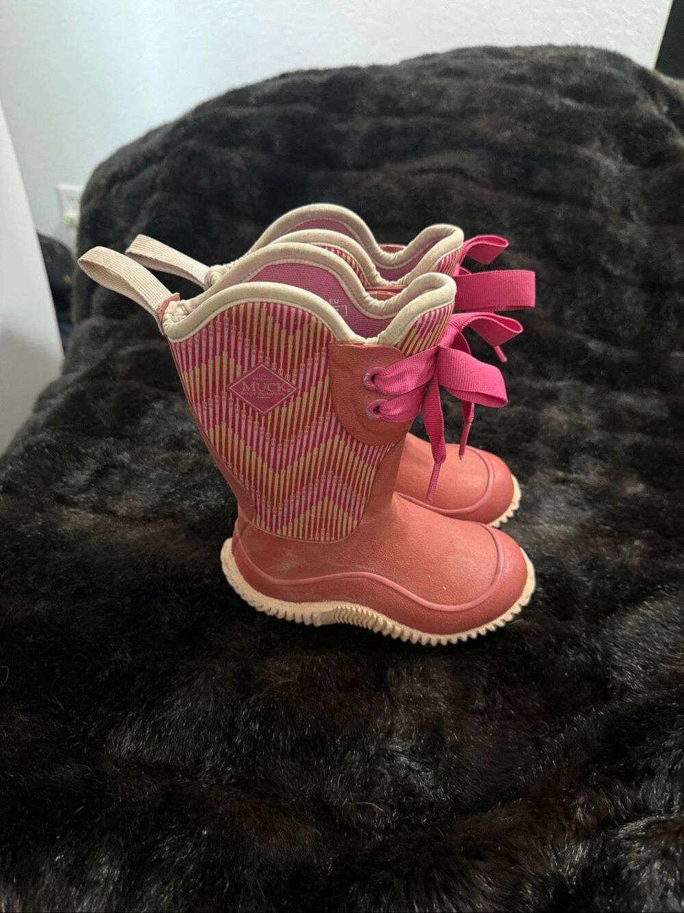 Muck Boots Halo Season Boots pink striped 10 shoes bow